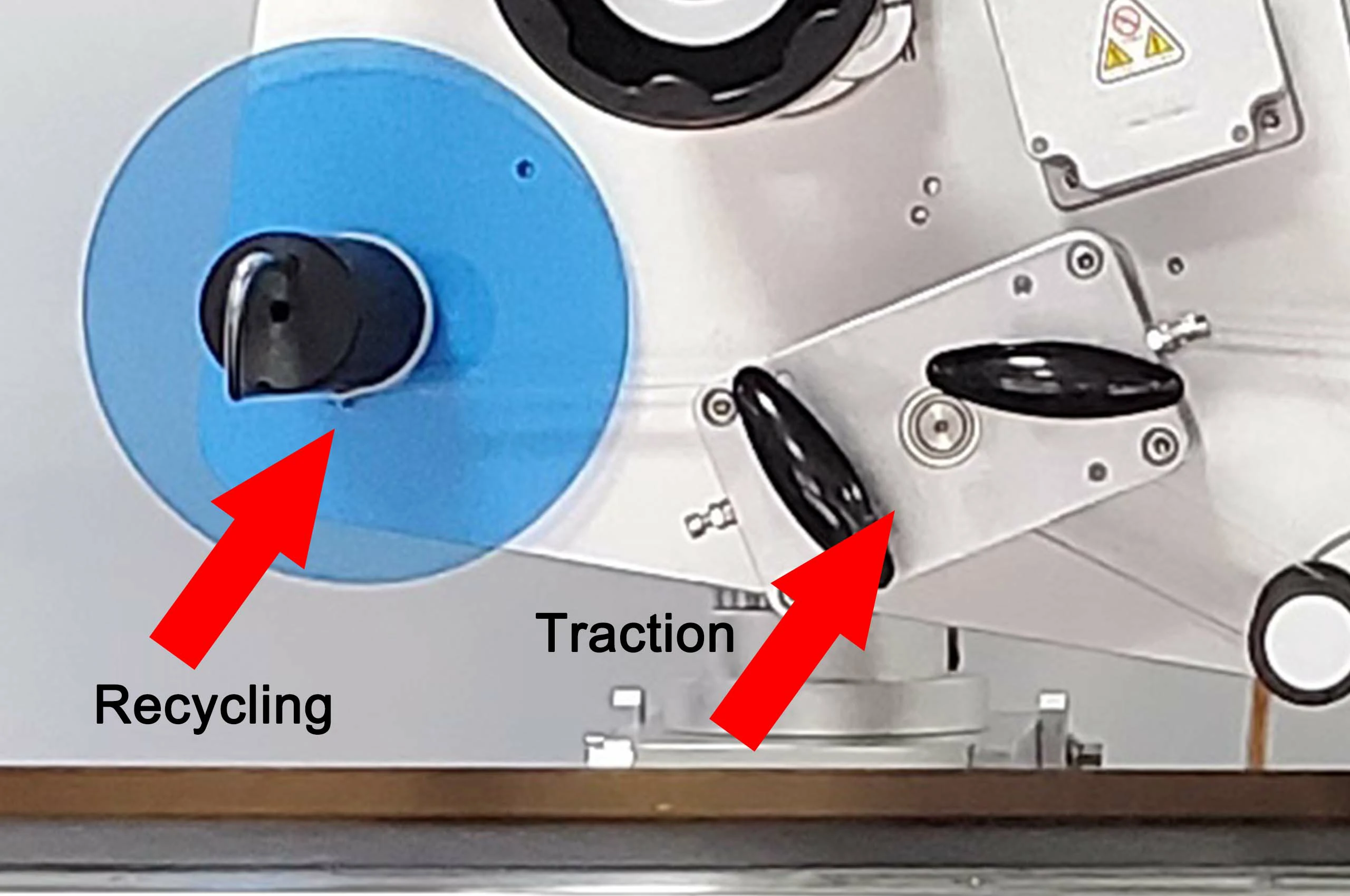 Automatic flat labeling machine Recycling & Traction