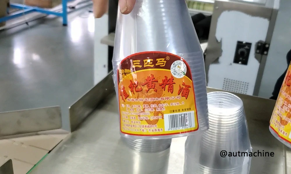 cup label applicator