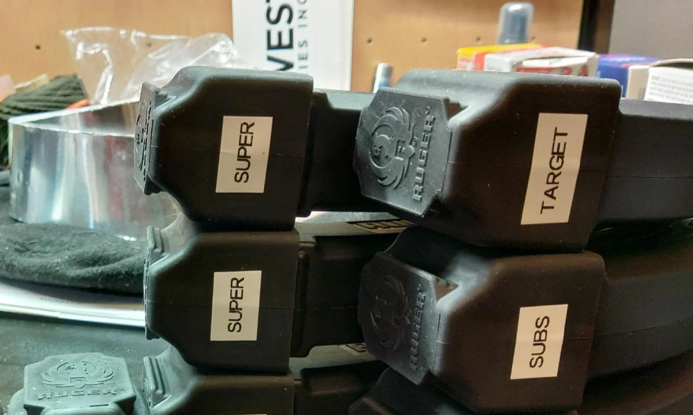 how to label polymer magazines